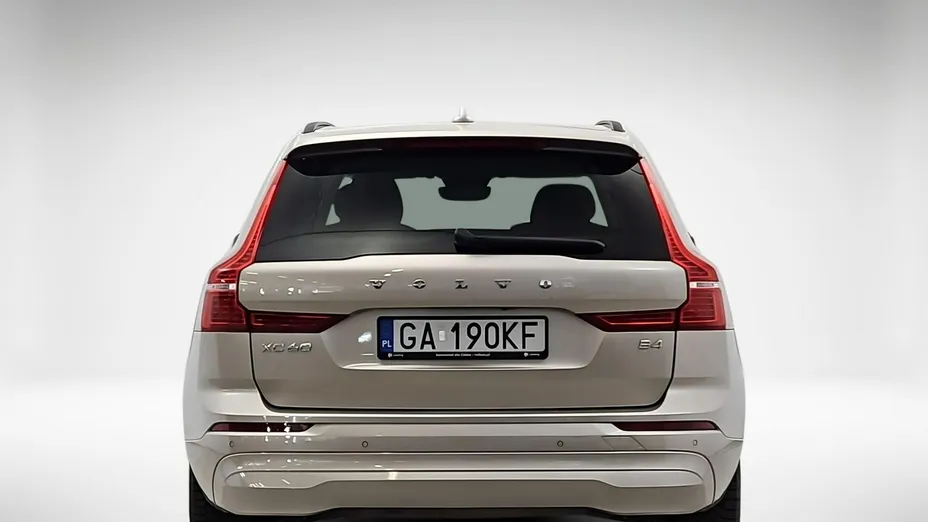 VOLVO XC60 -