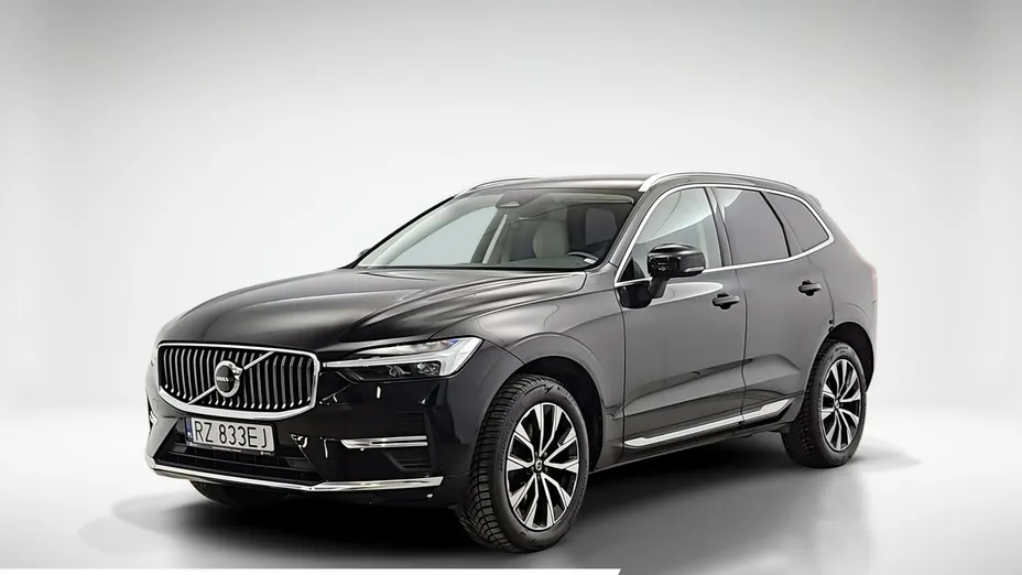VOLVO XC60 -