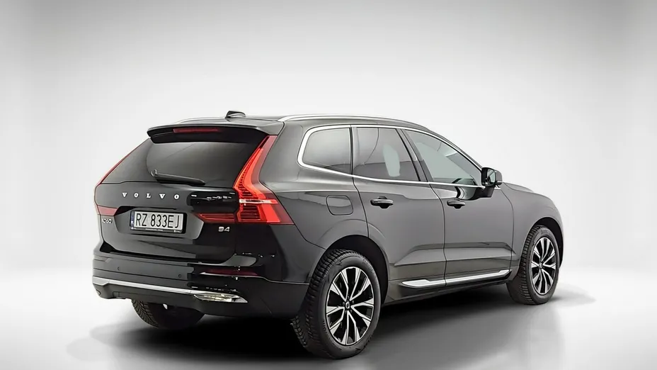 VOLVO XC60 -