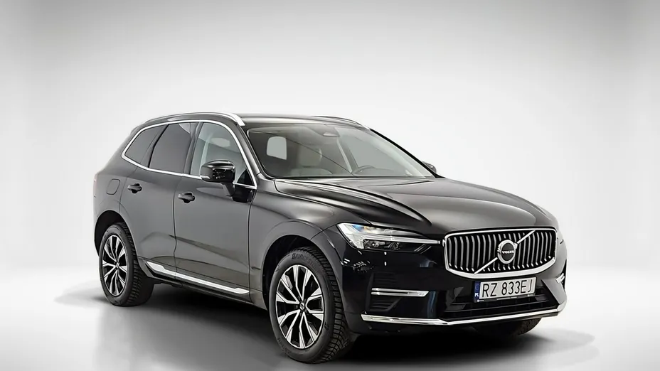 VOLVO XC60 -