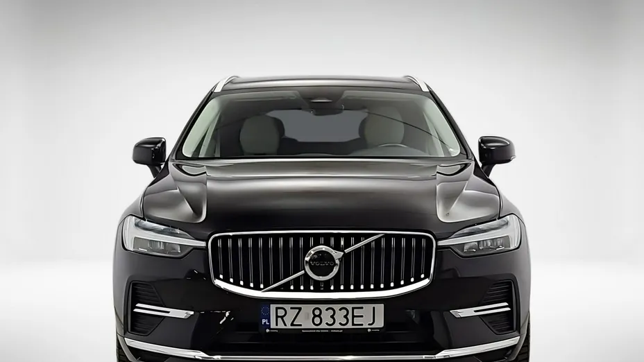 VOLVO XC60 -