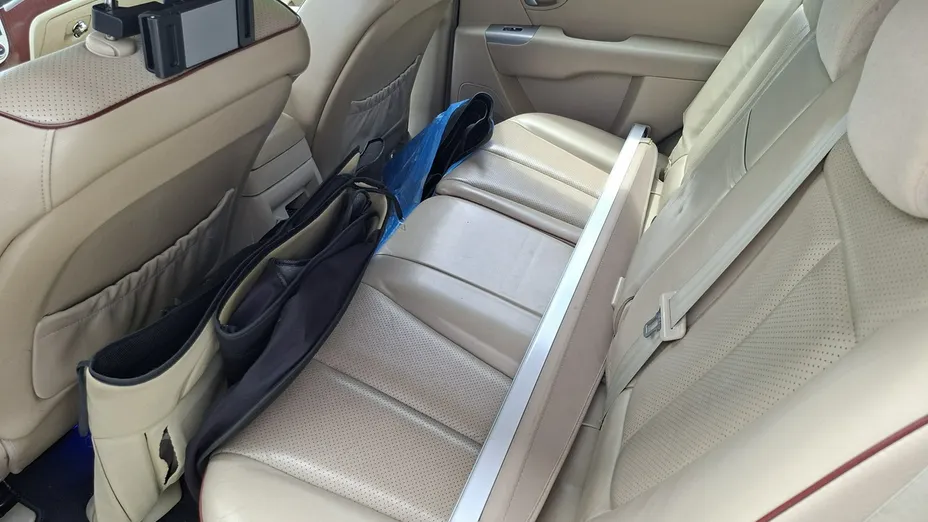 HYUNDAI Grand Santa Fe -