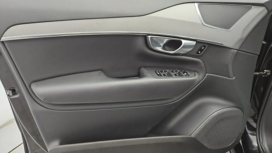 VOLVO XC90 -