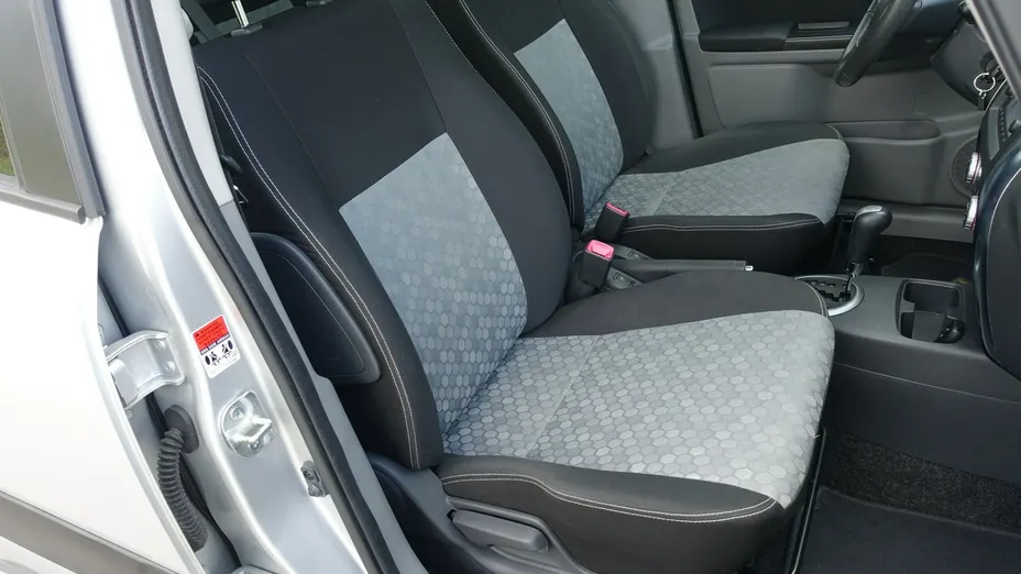 SUZUKI SX4 -