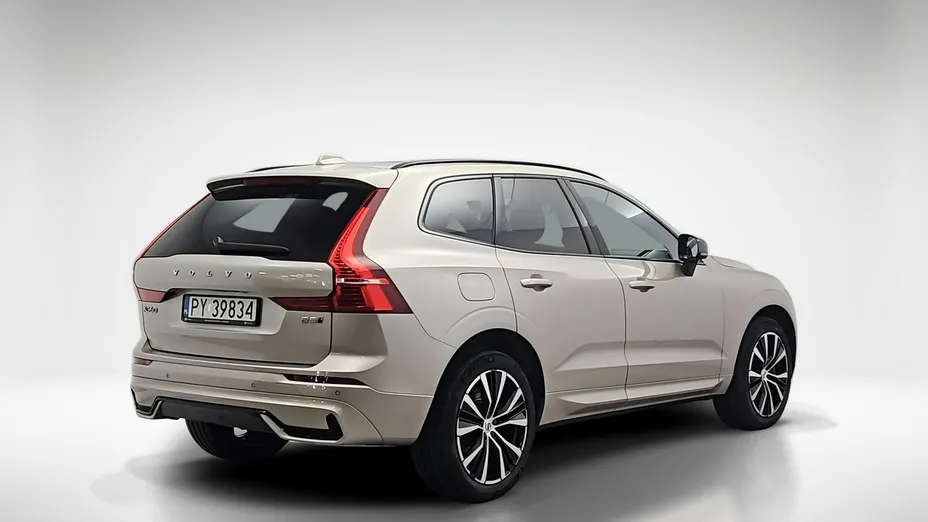 VOLVO XC60 -