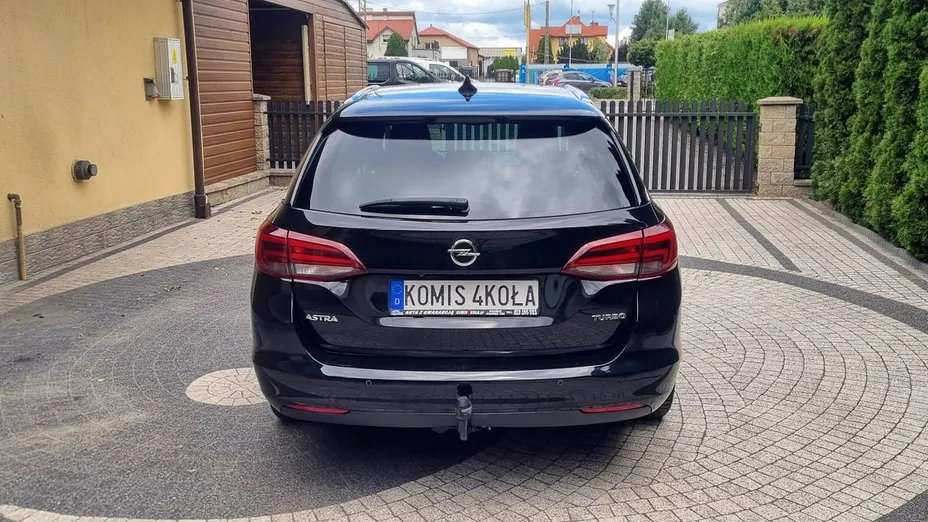 OPEL Astra -