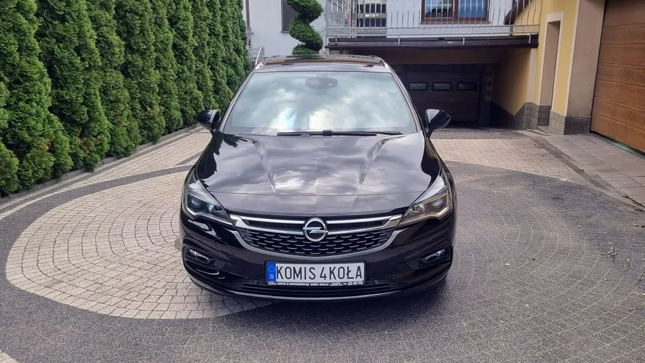 OPEL Astra -
