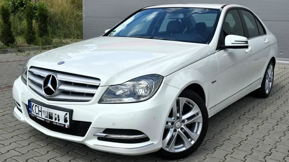 MERCEDES-BENZ C Klasa -