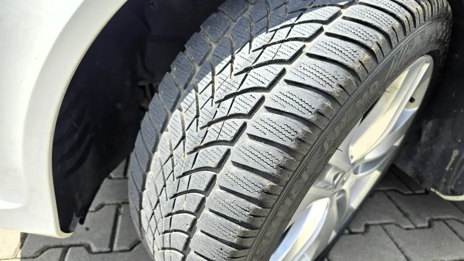 MERCEDES-BENZ C Klasa -