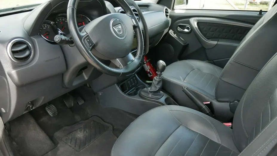 DACIA Duster -