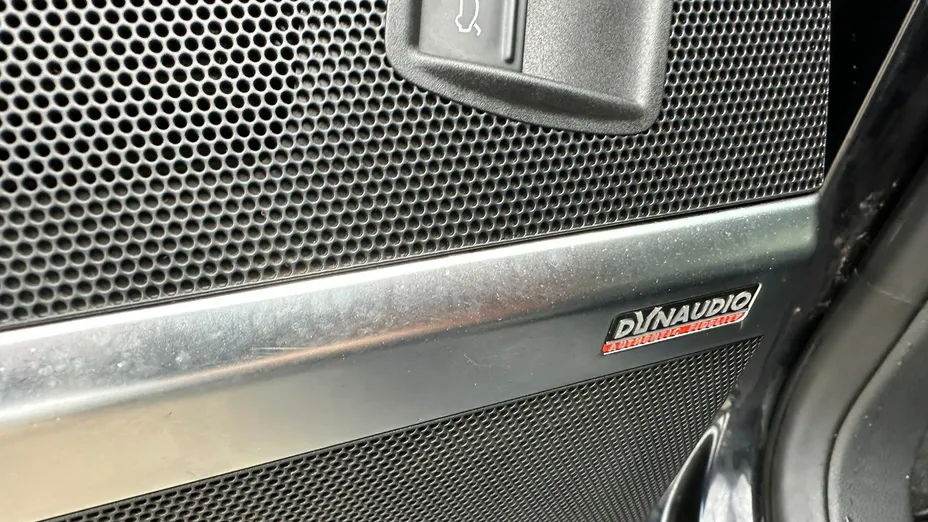 VOLKSWAGEN Passat -
