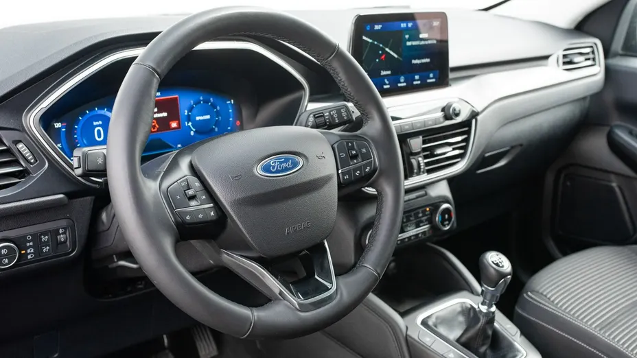 FORD Kuga -