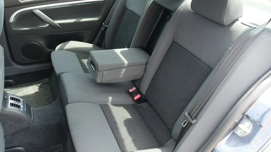 SKODA Superb -