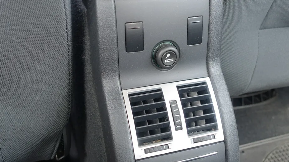 SKODA Superb -