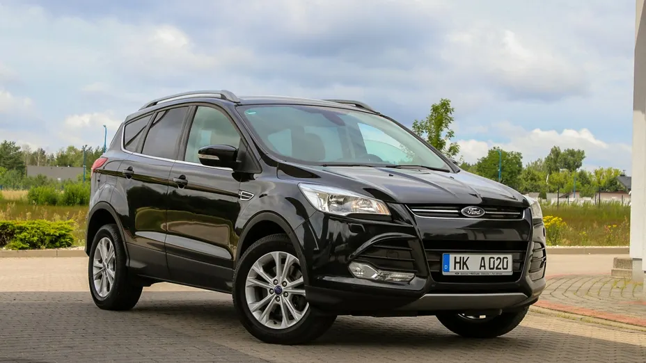 FORD Kuga -