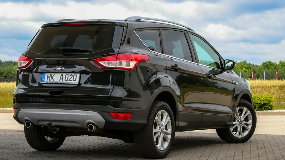 FORD Kuga -
