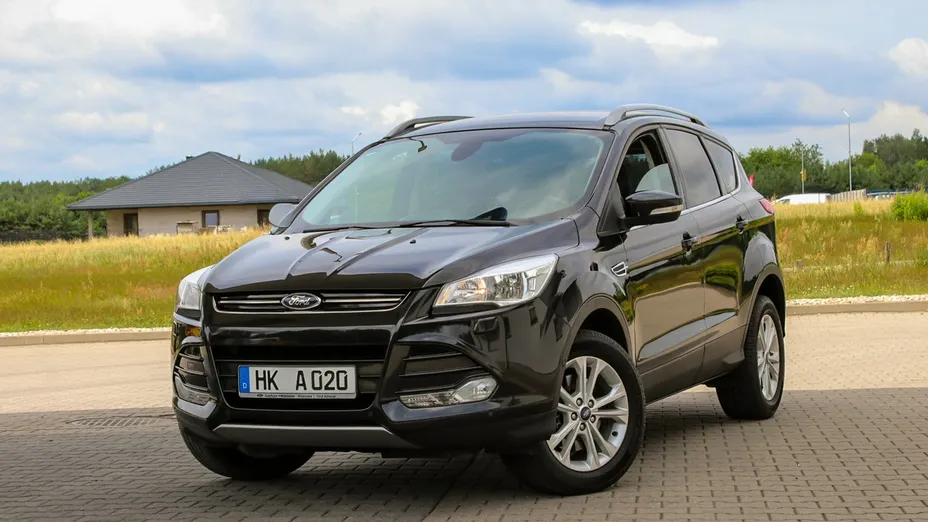 FORD Kuga -