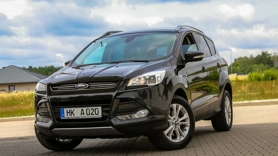 FORD Kuga -