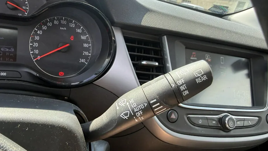 OPEL Crossland X -