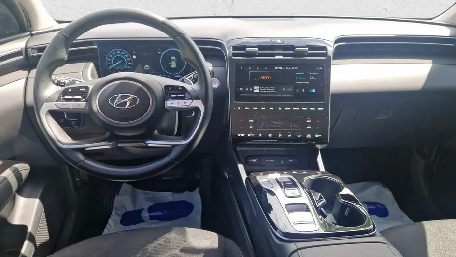 HYUNDAI Tucson -