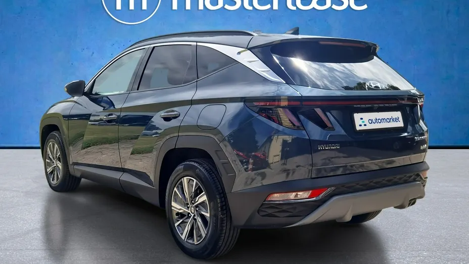 HYUNDAI Tucson -
