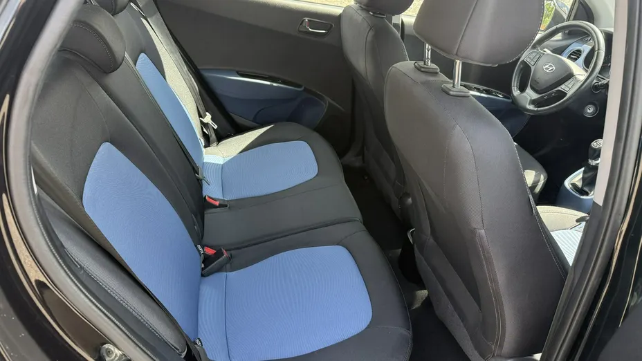 HYUNDAI i10 -