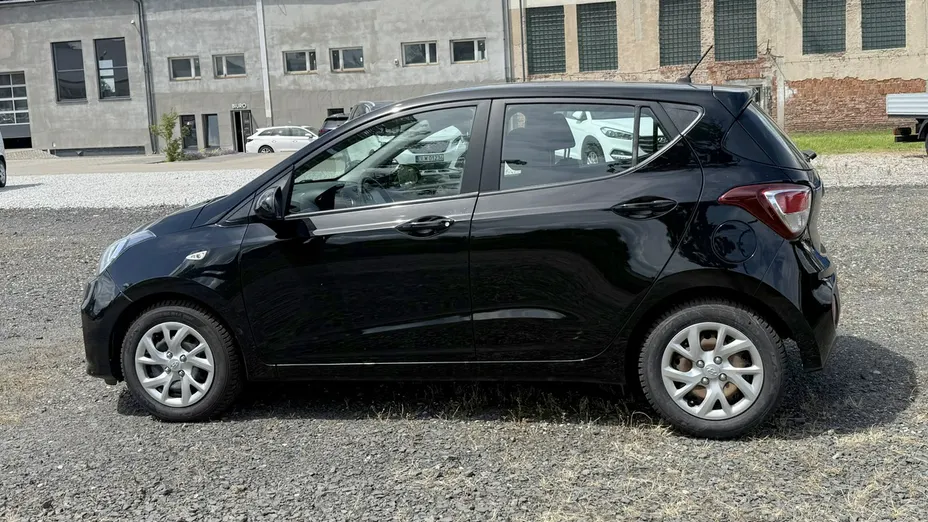 HYUNDAI i10 -