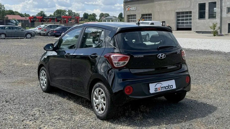 HYUNDAI i10 -