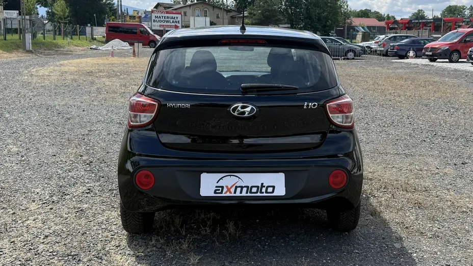 HYUNDAI i10 -