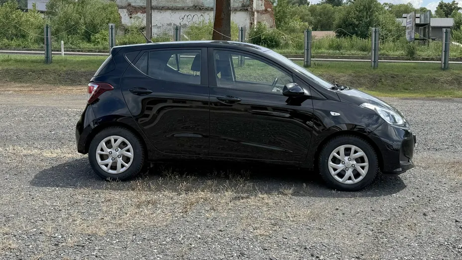 HYUNDAI i10 -