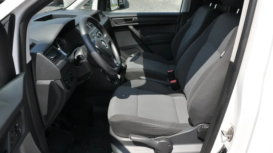 VOLKSWAGEN Caddy -