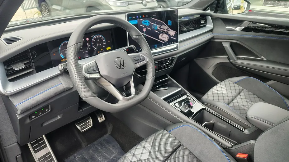 VOLKSWAGEN Tayron -