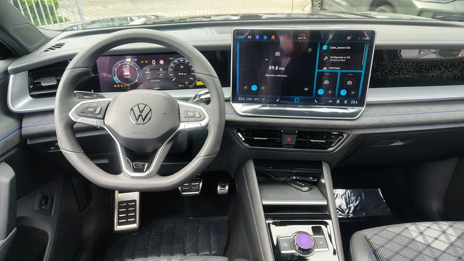 VOLKSWAGEN Tayron -