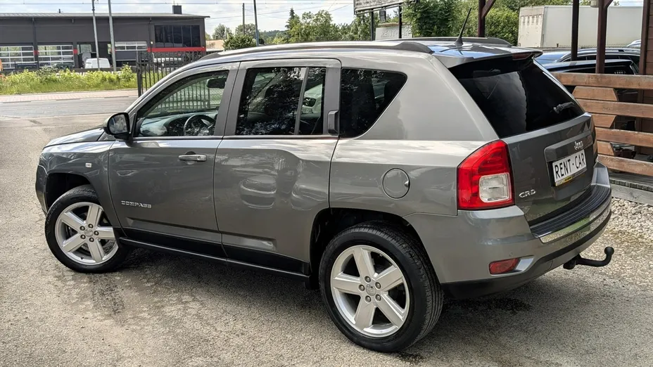 JEEP Compass -