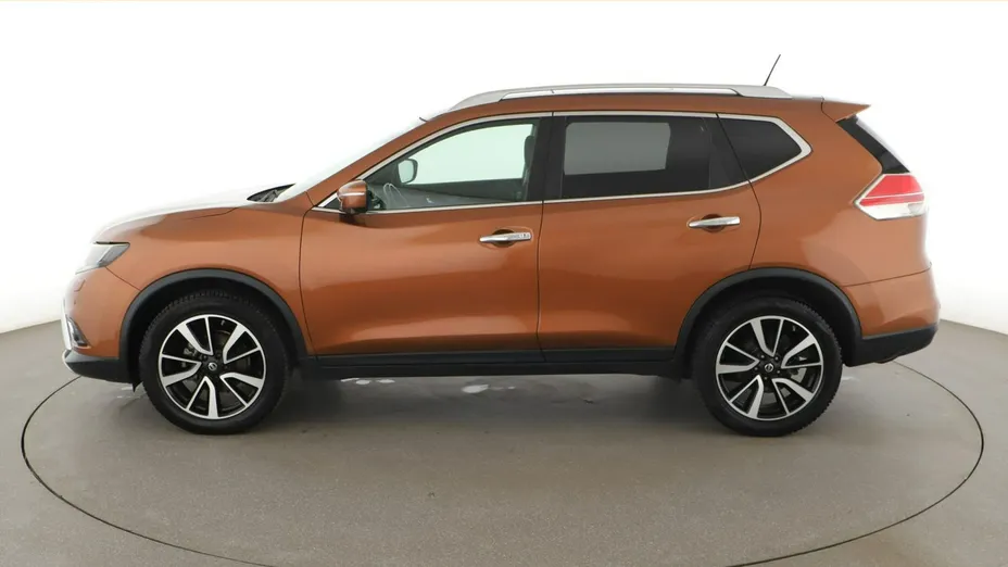NISSAN X-Trail -