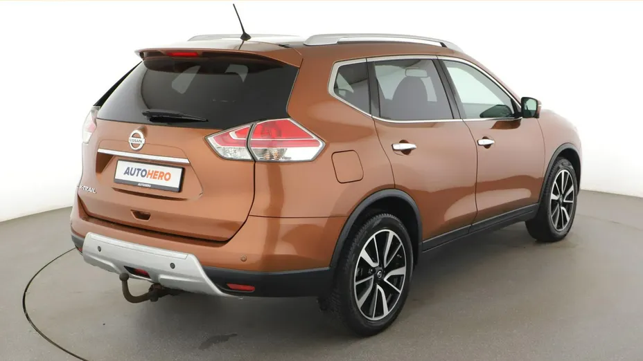 NISSAN X-Trail -