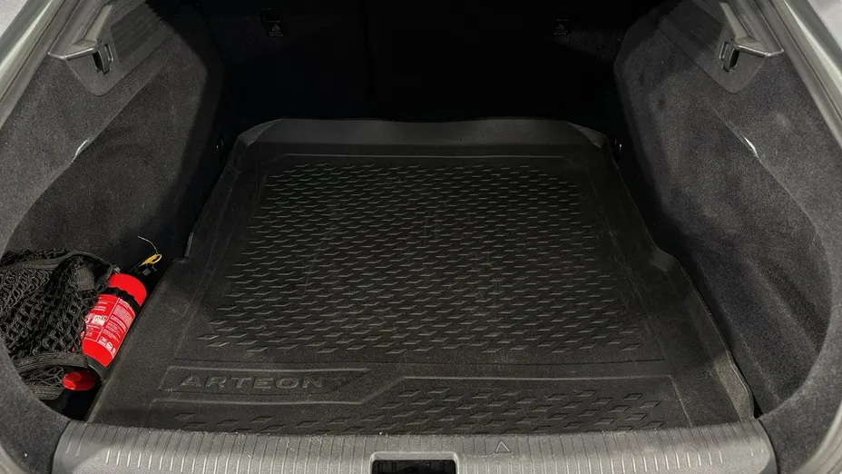 VOLKSWAGEN Arteon -
