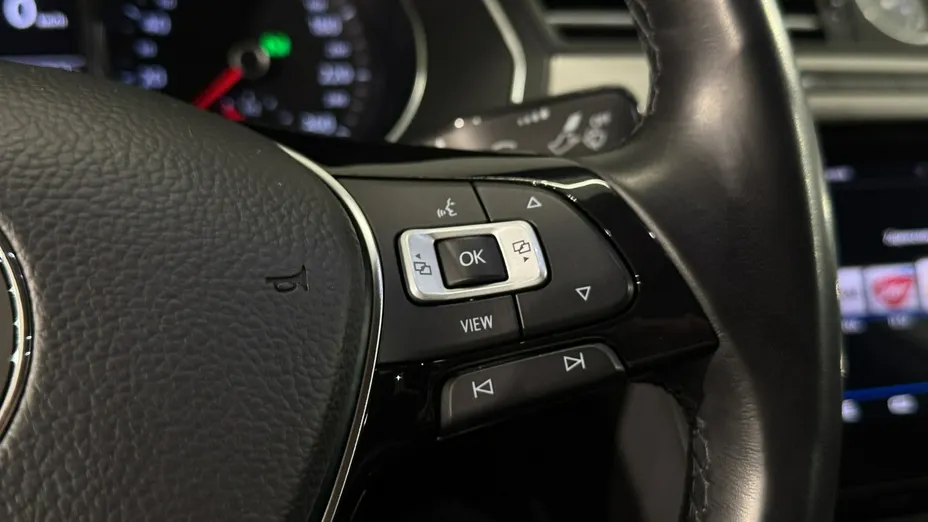 VOLKSWAGEN Arteon -