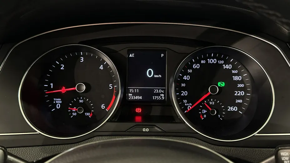 VOLKSWAGEN Arteon -