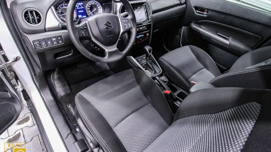 SUZUKI Vitara -