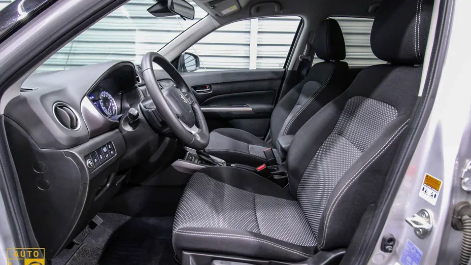 SUZUKI Vitara -