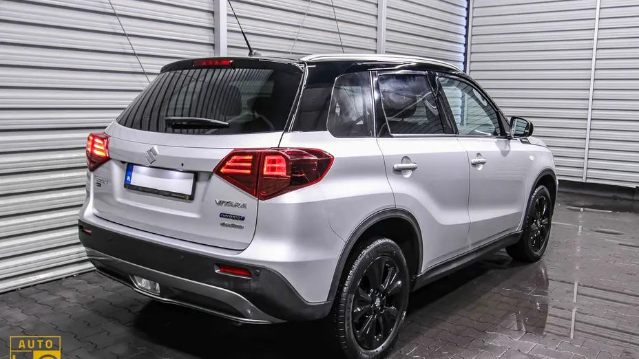 SUZUKI Vitara -