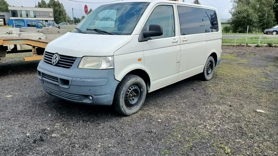 VOLKSWAGEN Transporter -