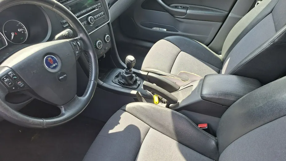 SAAB 9-3 -