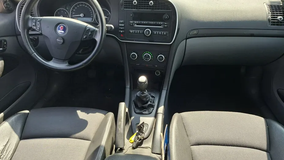 SAAB 9-3 -