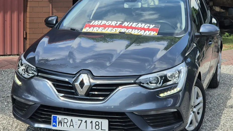 RENAULT Megane -