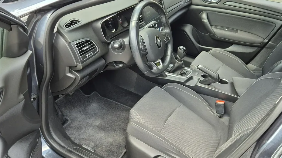 RENAULT Megane -
