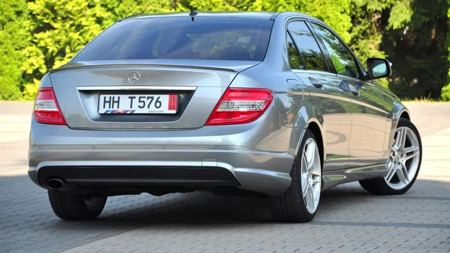 MERCEDES-BENZ C Klasa -