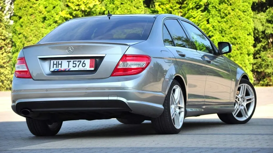 MERCEDES-BENZ C Klasa -