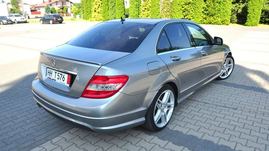 MERCEDES-BENZ C Klasa -